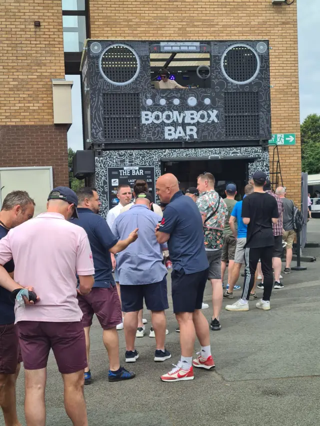 Boombox Bar