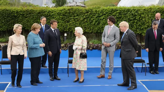 The Queen posed for photos with world leaders