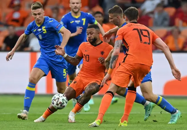 Netherlands 0-0 Ukraine