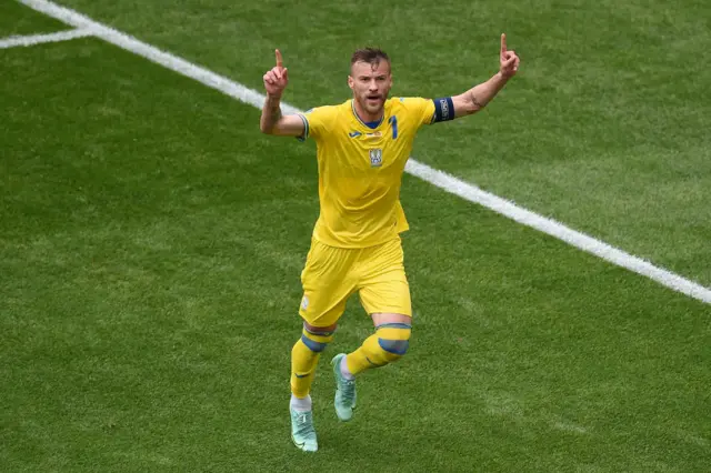 Yarmolenko celebrates