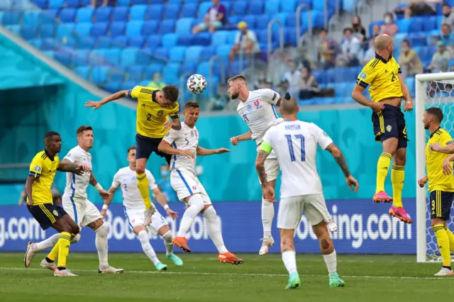 Lustig heads at goal