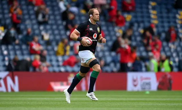 Alun Wyn Jones runs with the ball during the warm-up