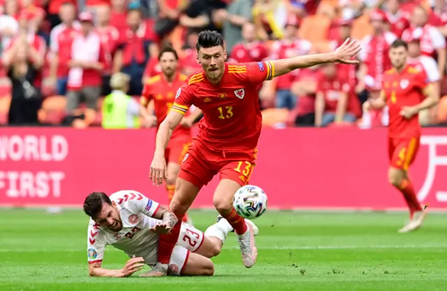 Kieffer Moore wins the ball back