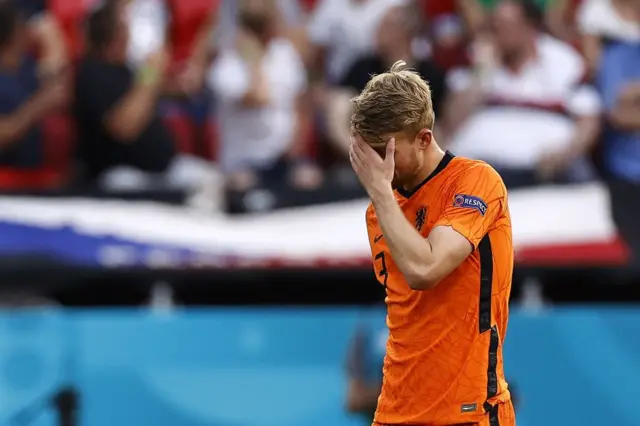 De Ligt distraught after getting sent off