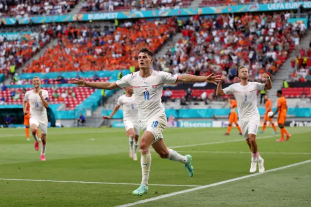 Patrik Schick celebrating his goal