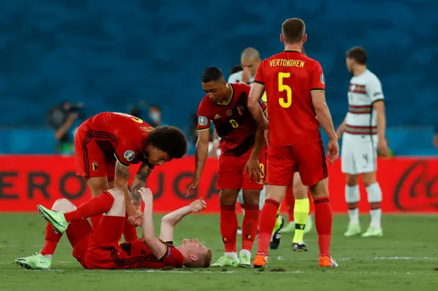 De Bruyne in pain on the ground