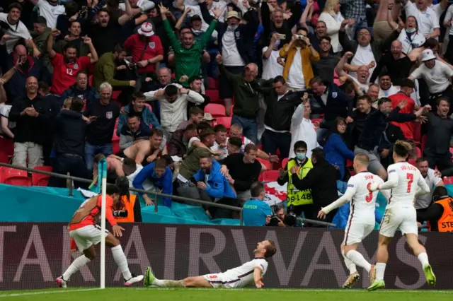 england celebrate