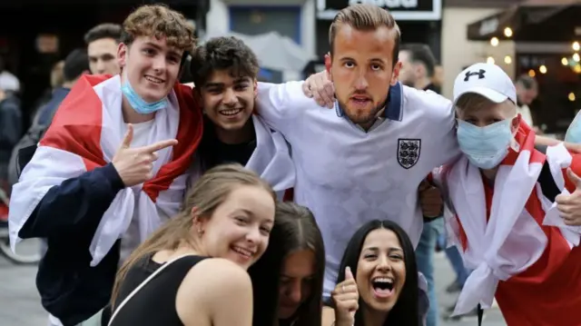 England fans celebrate