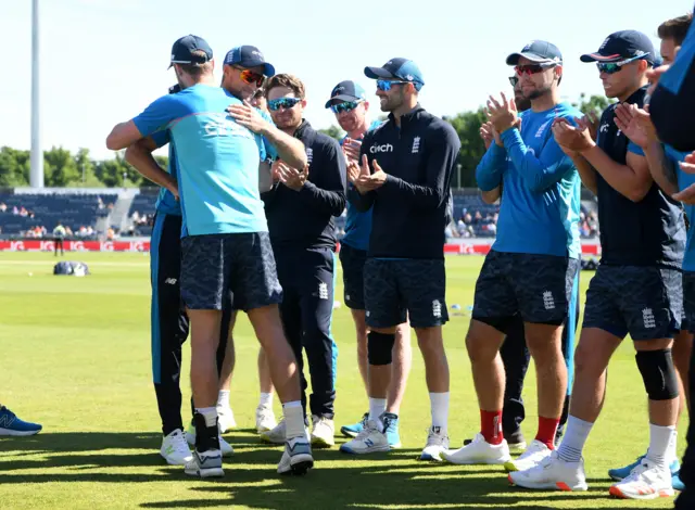 Joe Root and Chris Woakes