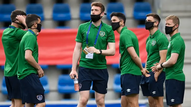 Republic of Ireland players before kick-off