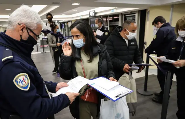 Police checking arrivals at Nice airport, 22 Feb 21