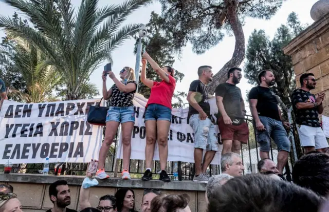 Nicosia anti-health pass protest, 18 Jul 21