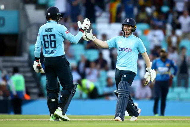 Eoin Morgan and Joe Root