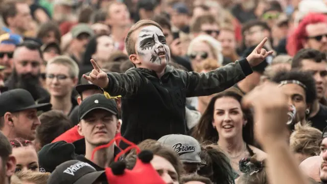 Bloodstock crowd shot