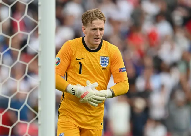 Jordan Pickford in England action