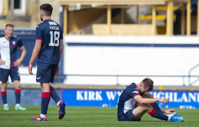 Raith Rovers somehow let a 4-0 lead slip at home to Hamilton