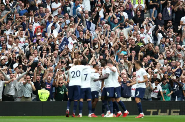 Spurs celebrate