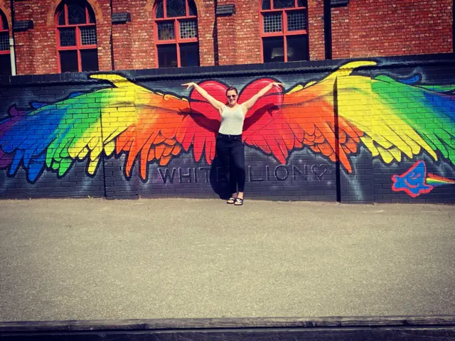 Mural on White Lion pub's wall