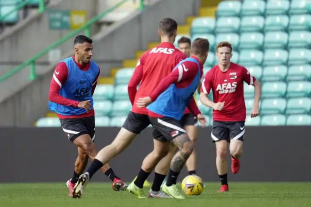 Vangelis Pavlidis (left) trains with AZ