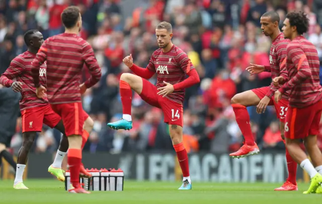 Jordan Henderson & liverpool team