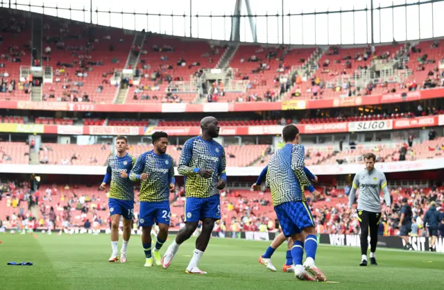 Romelu Lukaku warms up ahead of his second debut with Chelsea