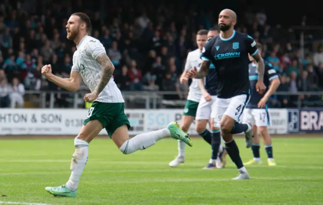 Hibs winger Martin Boyle celebrates