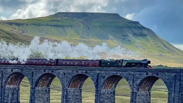 Flying Scotsman on Ribblehead