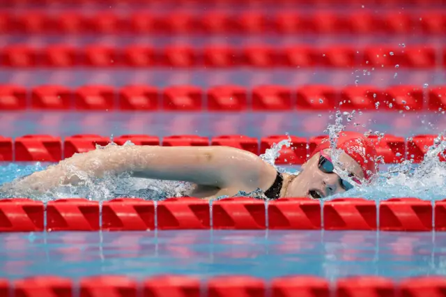 Tully Kearney competes in the heats at the Tokyo Paralympics