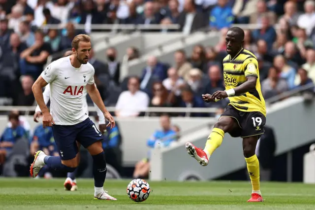 Moussa Sissoko and Harry Kane