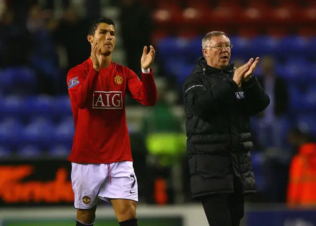 Cristiano Ronaldo and Sir Alex Ferguson applaud fans