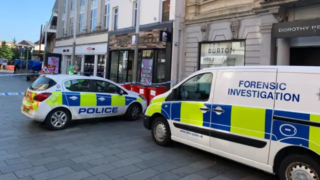 Police cordon on Gallowtree Gate