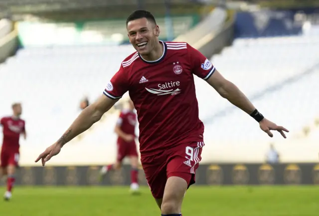 Christian Ramirez added another two goals to continue his great start with Aberdeen