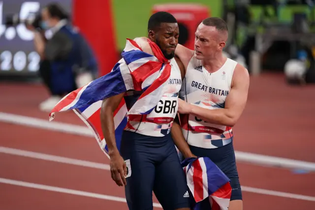 Kilty consoles Mitchell-Blake after the race