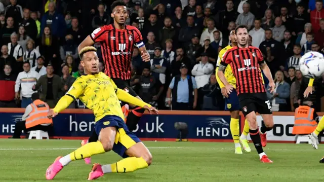 Callum Robinson goal