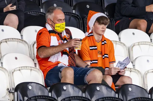 Dundee United fans at St Mirren