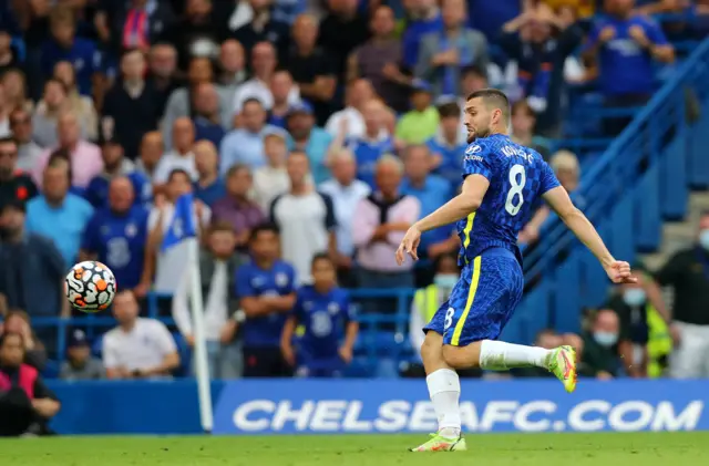 Mateo Kovacic scores for Chelsea