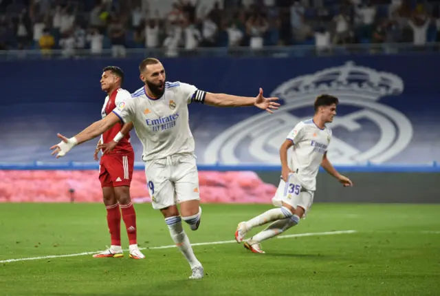 Benzema celebrates