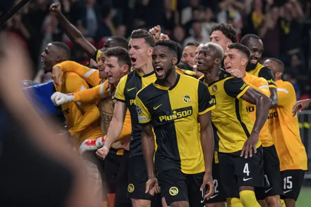 Young Boys celebrate their winner against Man United