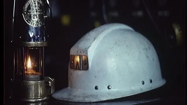 Miner's lamp and helmet