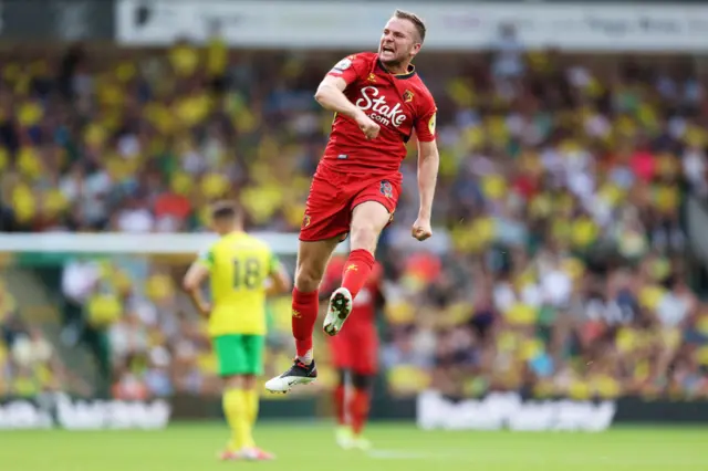 Watford's Tom Cleverley celebrates