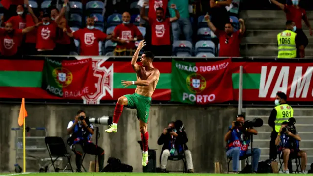 Ronaldo celebrates his goal