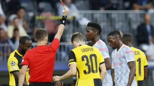 Aaron Wan-Bissaka sees red against Young Boys