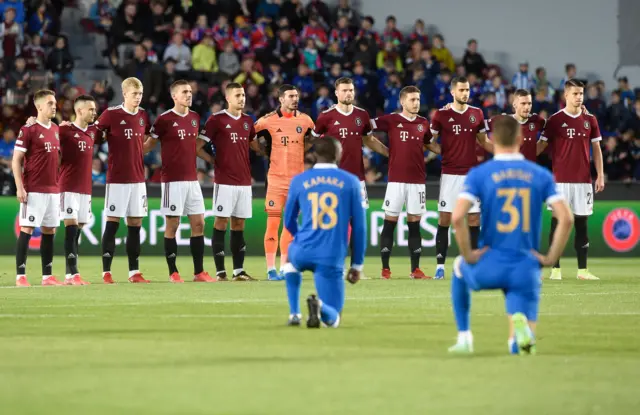 Rangers take the knee at kick-off