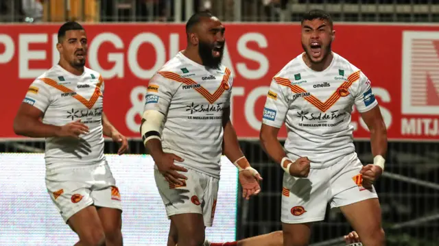 Catalans Dragons celebrate