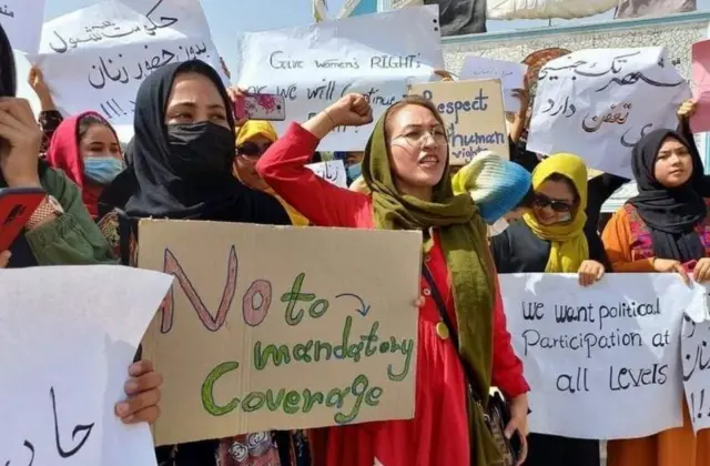 Women's protest in Mazar-e-Sharif