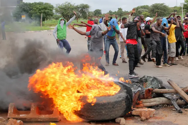 Zimbabwe protests: Angry protesters block the main route to Harare with burning barricades on January 15th 2019