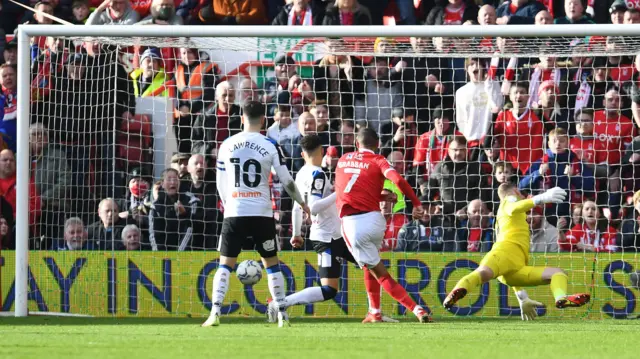 Lewis Grabban scores