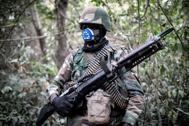 A member of the Senegalese Armed Forces