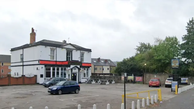 The Sheaf Hotel in Bramall Lane