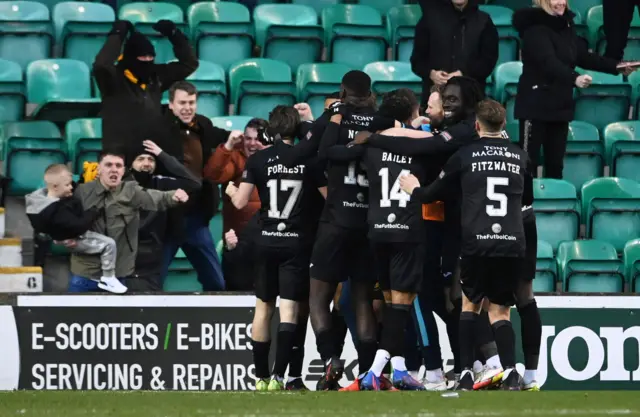 Livingston celebrate Alan Forrest's goal to make it 3-2